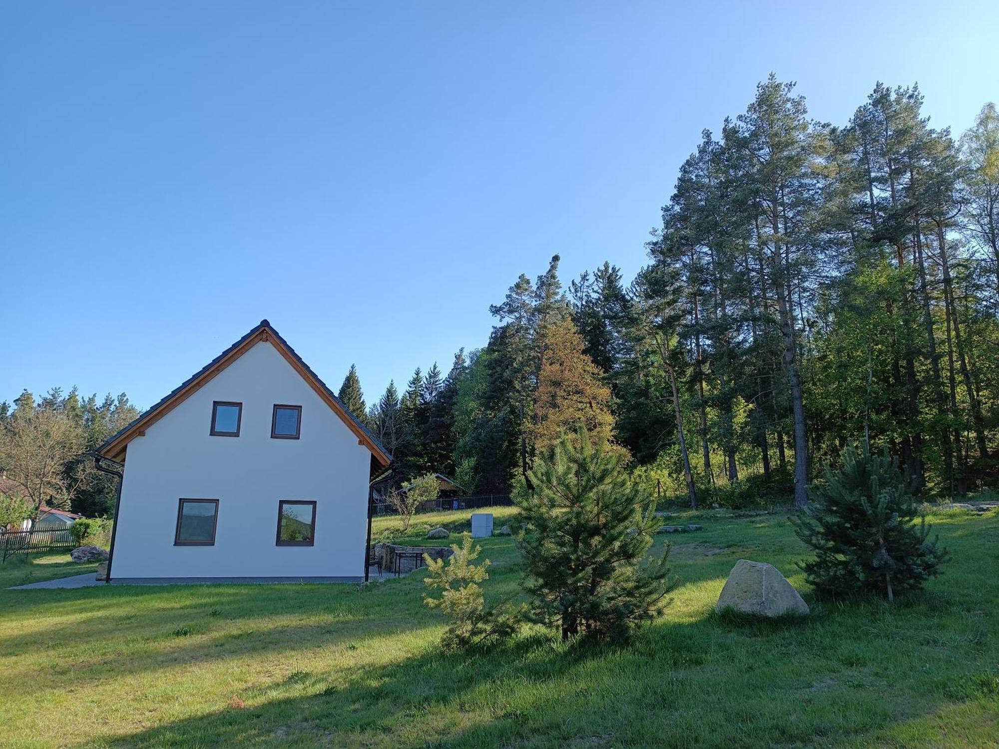 Villa Klidna Lokalita Na Kraji Lesa, Cely Dum S Uschovnu Kol Nová Bystřice Exterior foto